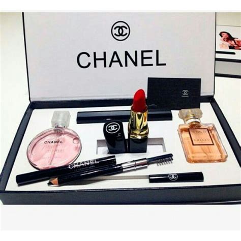 coffret chanel parfum maquillage|chanel corporate gift set.